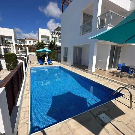 Villa Aqua Sunrise 1Km From Beach With Sea Views Coral Bay Exterior photo