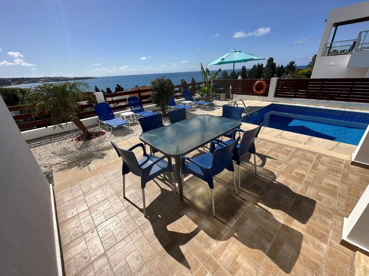 Villa Aqua Sunrise 1Km From Beach With Sea Views Coral Bay Exterior photo