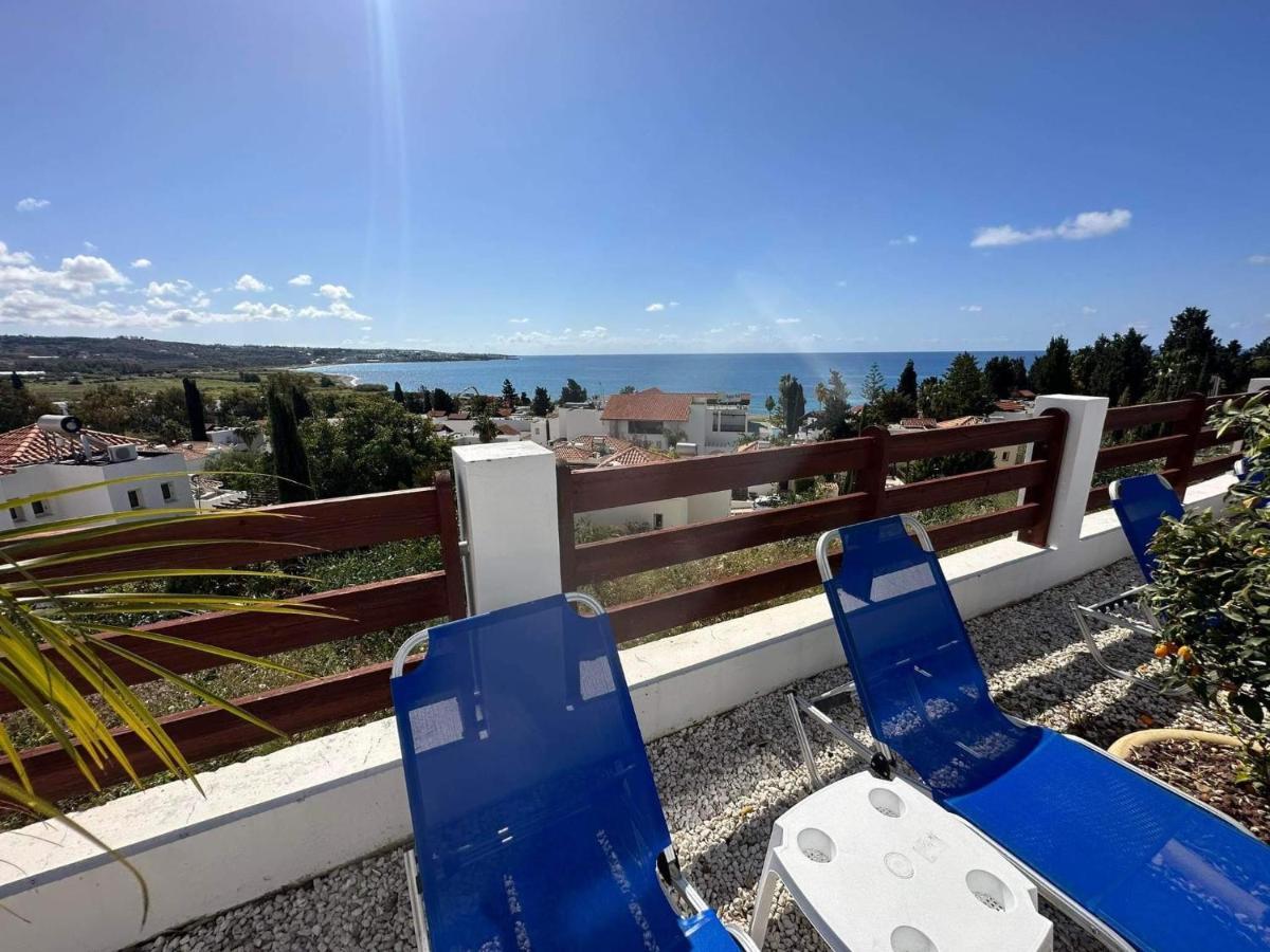 Villa Aqua Sunrise 1Km From Beach With Sea Views Coral Bay Exterior photo